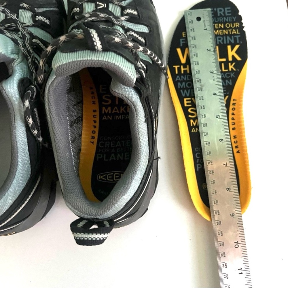 KEEN 7.5 Hiking Women’s Shoes Targhee II Voyageur or Circadia Athletic S… - Picture 3 of 12